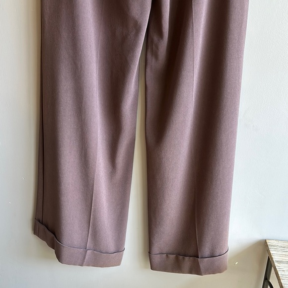 Elegant Brown Women's Pants - Picture 9 of 10